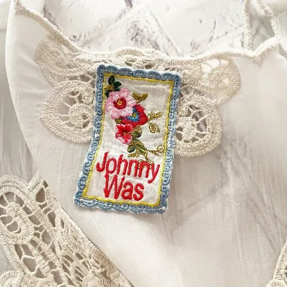 Johnny Was Off White Chalk Short Sleeve Dolman Sleeve Crochet Appliqué Front S - Picture 9 of 10